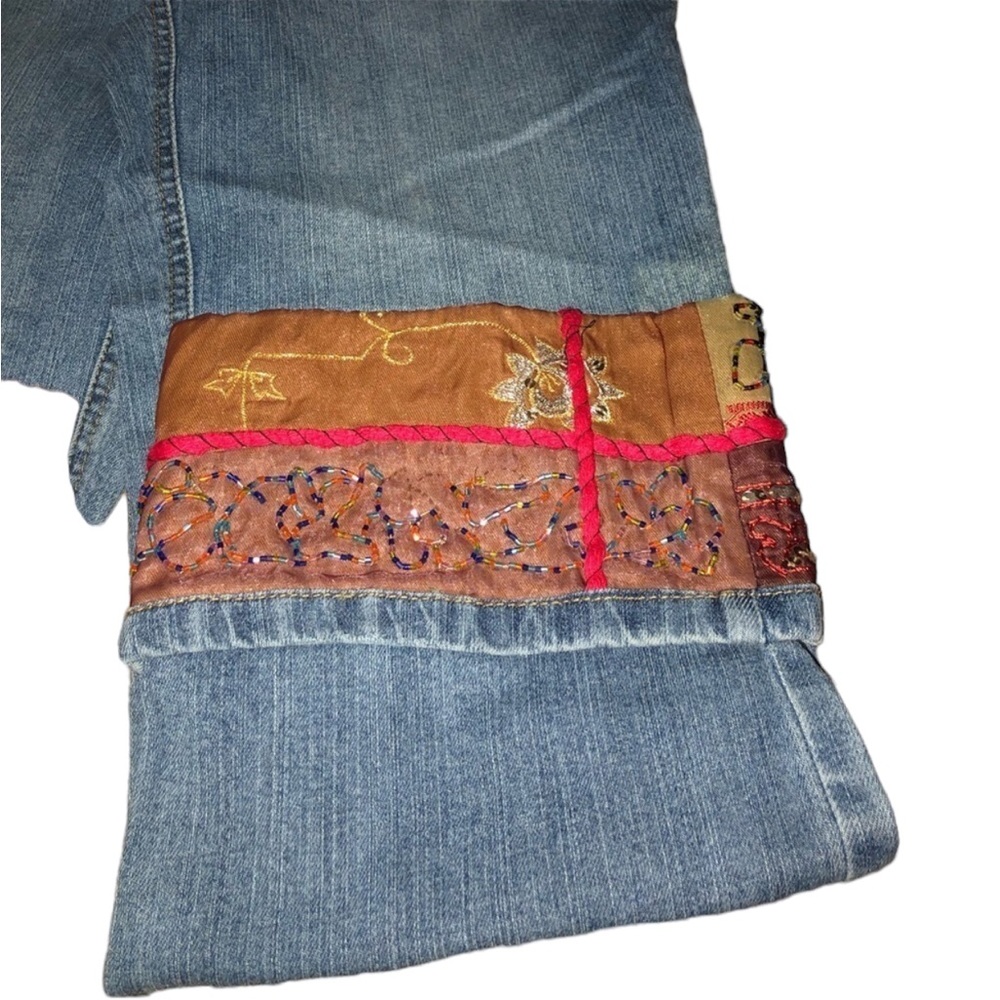 INC International Concept size 10 cropped jeans w/ embroidered sequin cuff